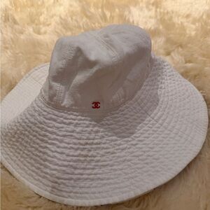 CHANEL White Hat with Red Logo